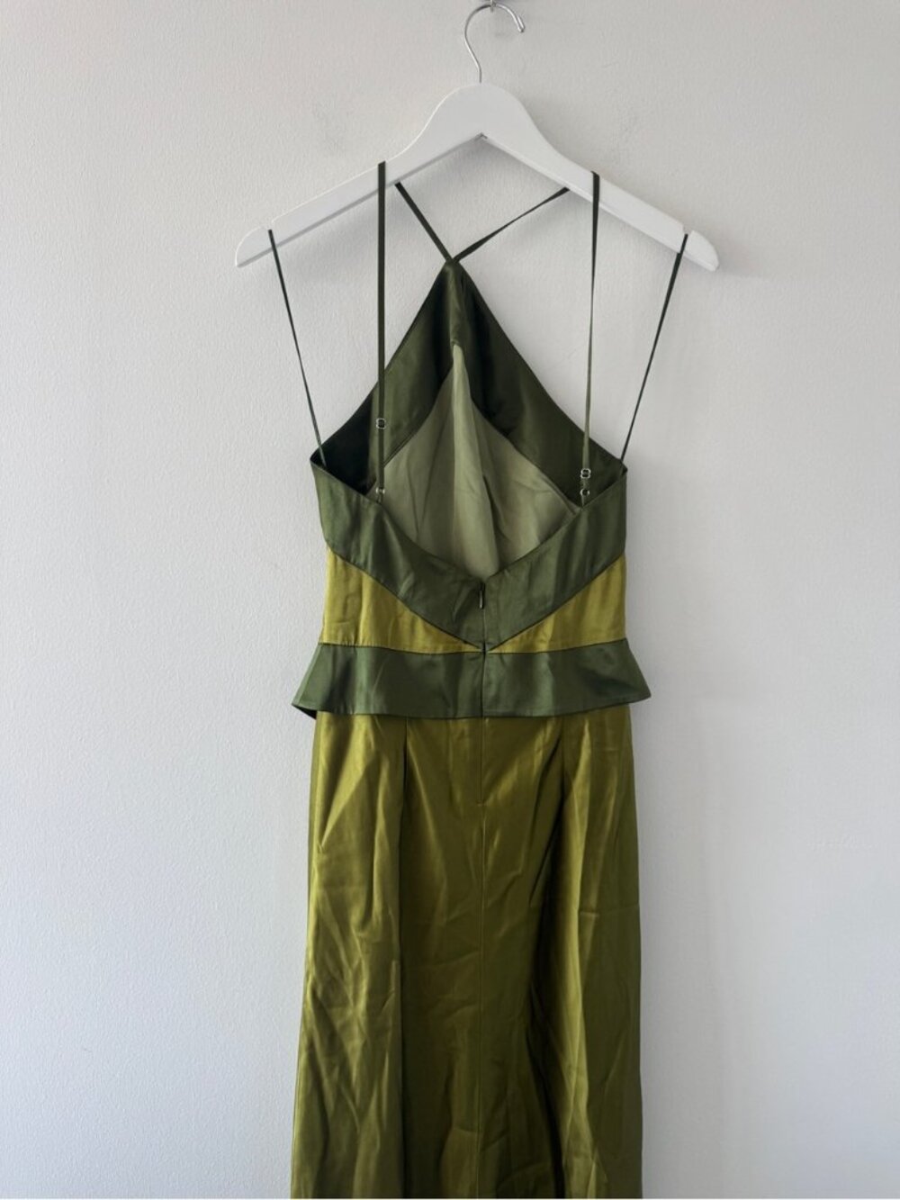 REFORMATION Jillian Silk Dress in Pear 2 - Picture 8 of 11
